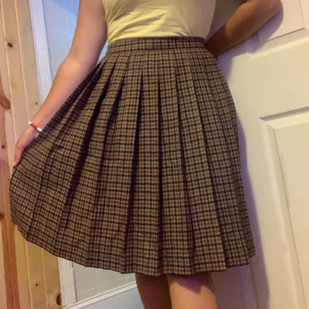 Vintage Wool Pleated Brown Skirt